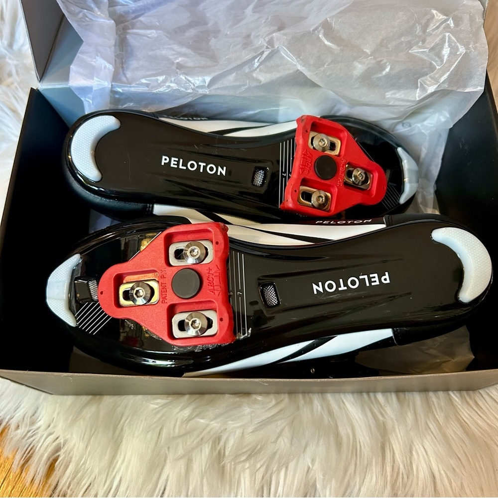 Peleton Original Cycling Shoes - LIKE NEW w/ BOX - image 5